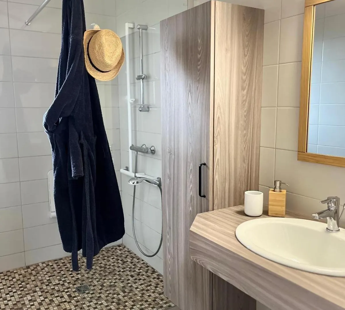 Holiday home Les Romarins Gite 4 Etoiles Pleubian